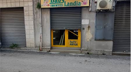 Negozio - Pagani - Via Astarita